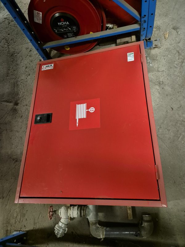 Brandslang met haspelkast - Afbeelding 2