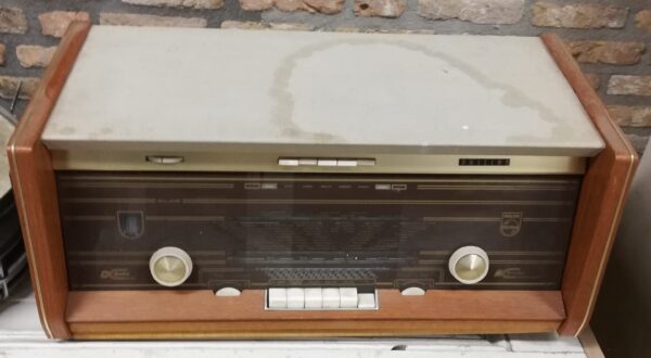 Antieke radio - 10219