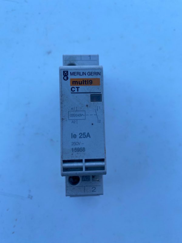 Merlin Gerin Multi9 CT enkele hoofdschakelaar - Afbeelding 3