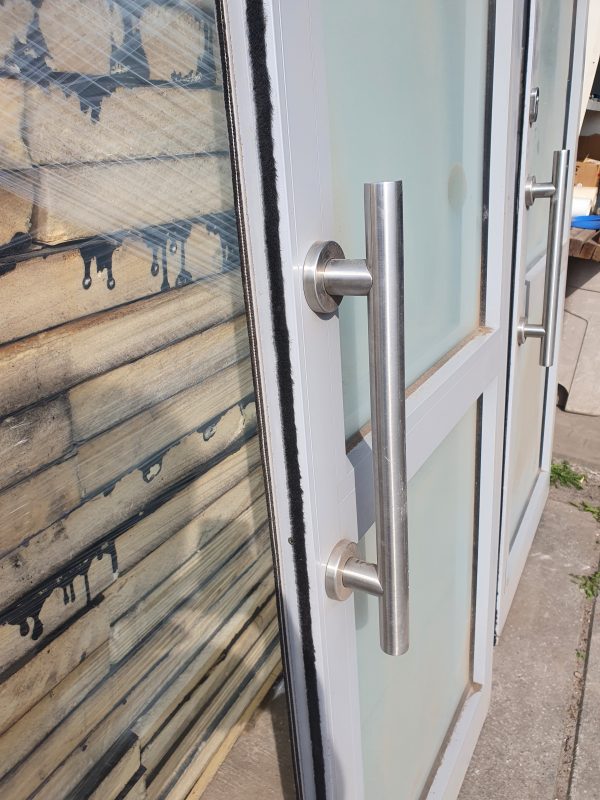 Hoge aluminium deuren met glas - Afbeelding 6