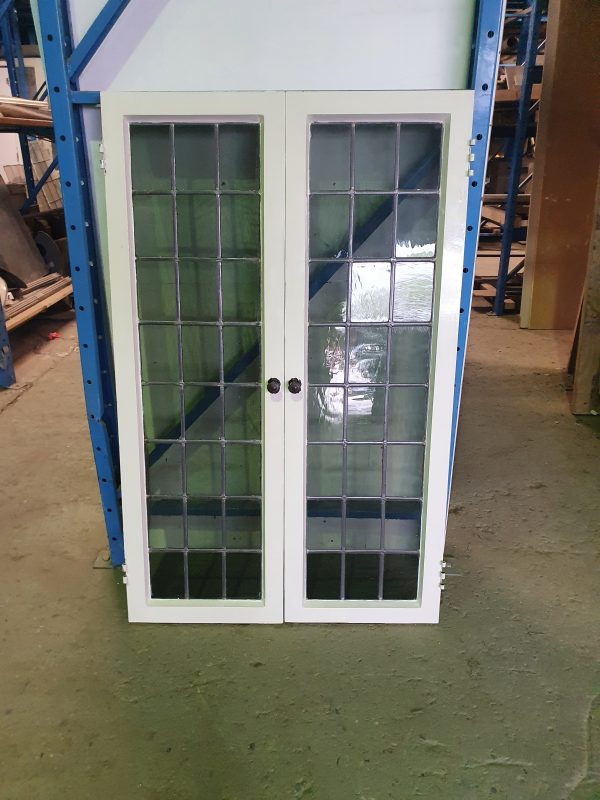 Openslaande glas-in-lood deurtjes - 106585Openslaande glas-in-lood deurtjes - 106585