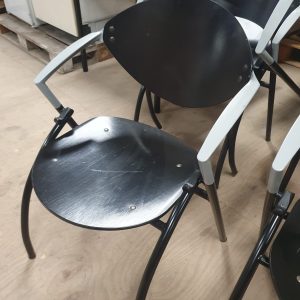 Vergader stoelen