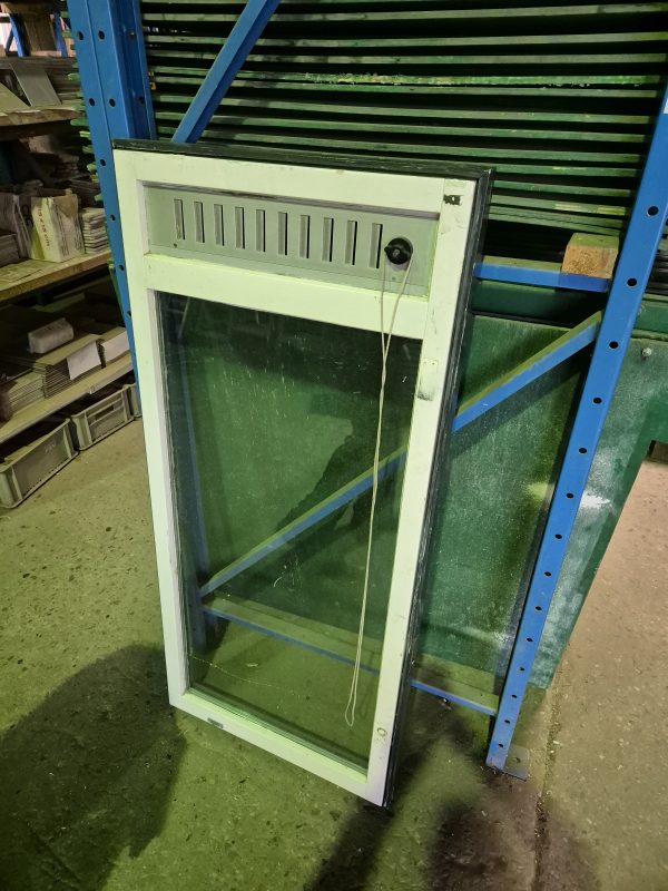 Raam met ventilatierooster | dubbel glas | 10944 - Afbeelding 2