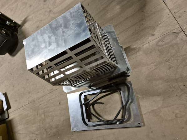 Aluminium dakdoorvoer - Schoorsteen kap - Afbeelding 2