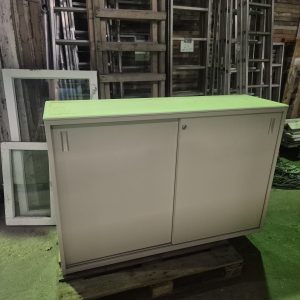Middel hoge arschiefkast - 150x100x46 cm
