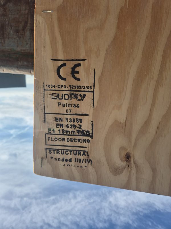 Underlayment plaat - Sjöply Palmas - Constructieplaat - 18mm TG2 – 2440x1220mm - Niet schoongemaakt - Afbeelding 4