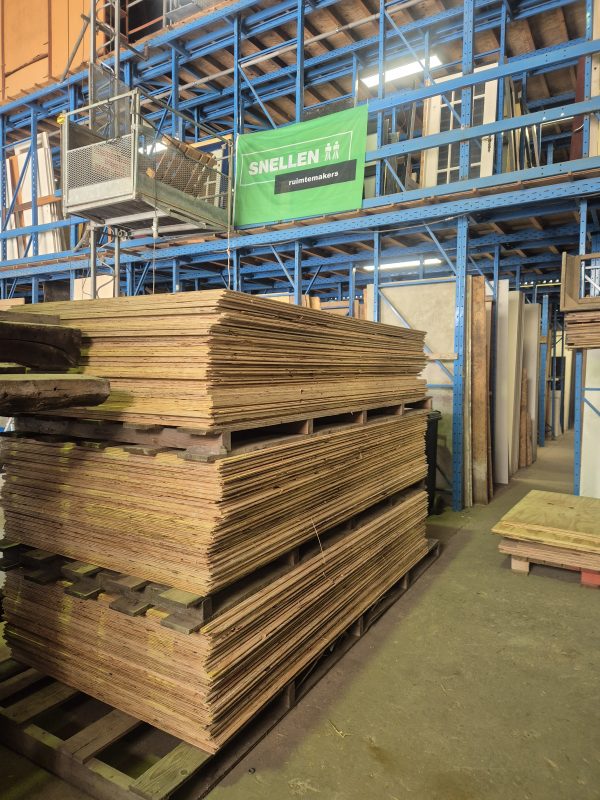 Underlayment plaat - Sjöply Palmas - Constructieplaat - 18mm TG2 – 2440x1220mm - Schoongemaakt - Afbeelding 2