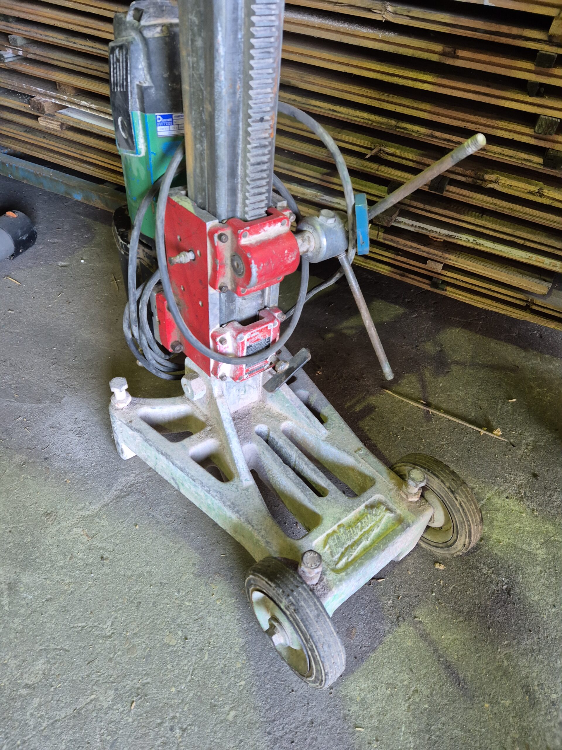 Milwaukee Boorstatief - 117 cm hoog - Gebruikt - Afbeelding 2