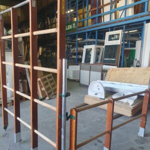 Wand klimrek met zijstuk - Schelde - Gymzaal