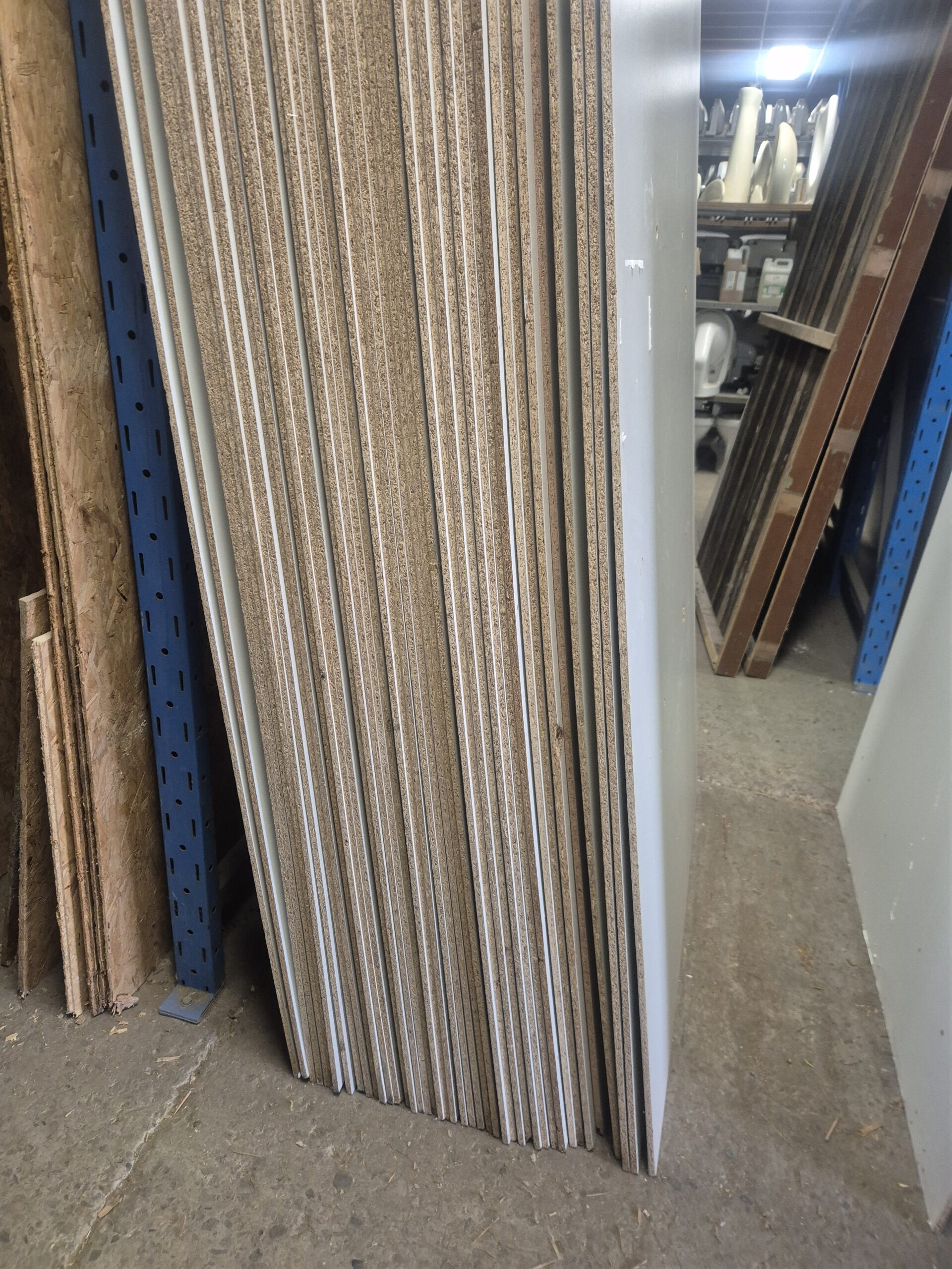 Wit geplastificeerde spaanplaten – 10 mm – groot formaat – circulair - Afbeelding 2