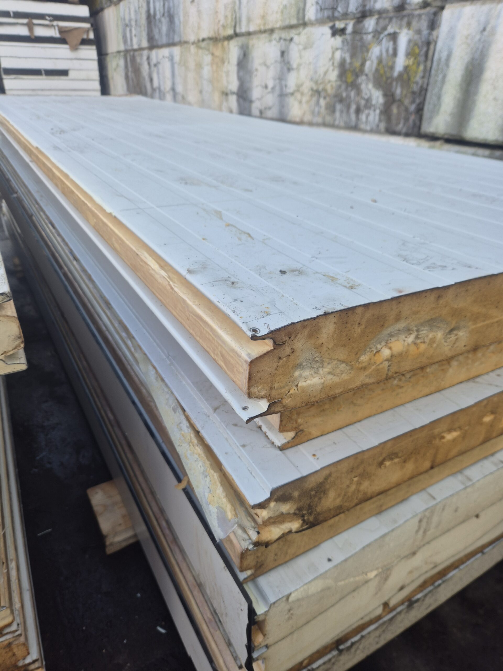 Sandwich panelen - 8 cm - Pir isolatie - Afbeelding 3