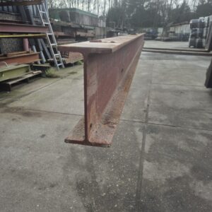 IPE220 Stalen balk – 5780 mm