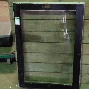 Gebruikt raam - Enkel glas 64x90 cm - 13233